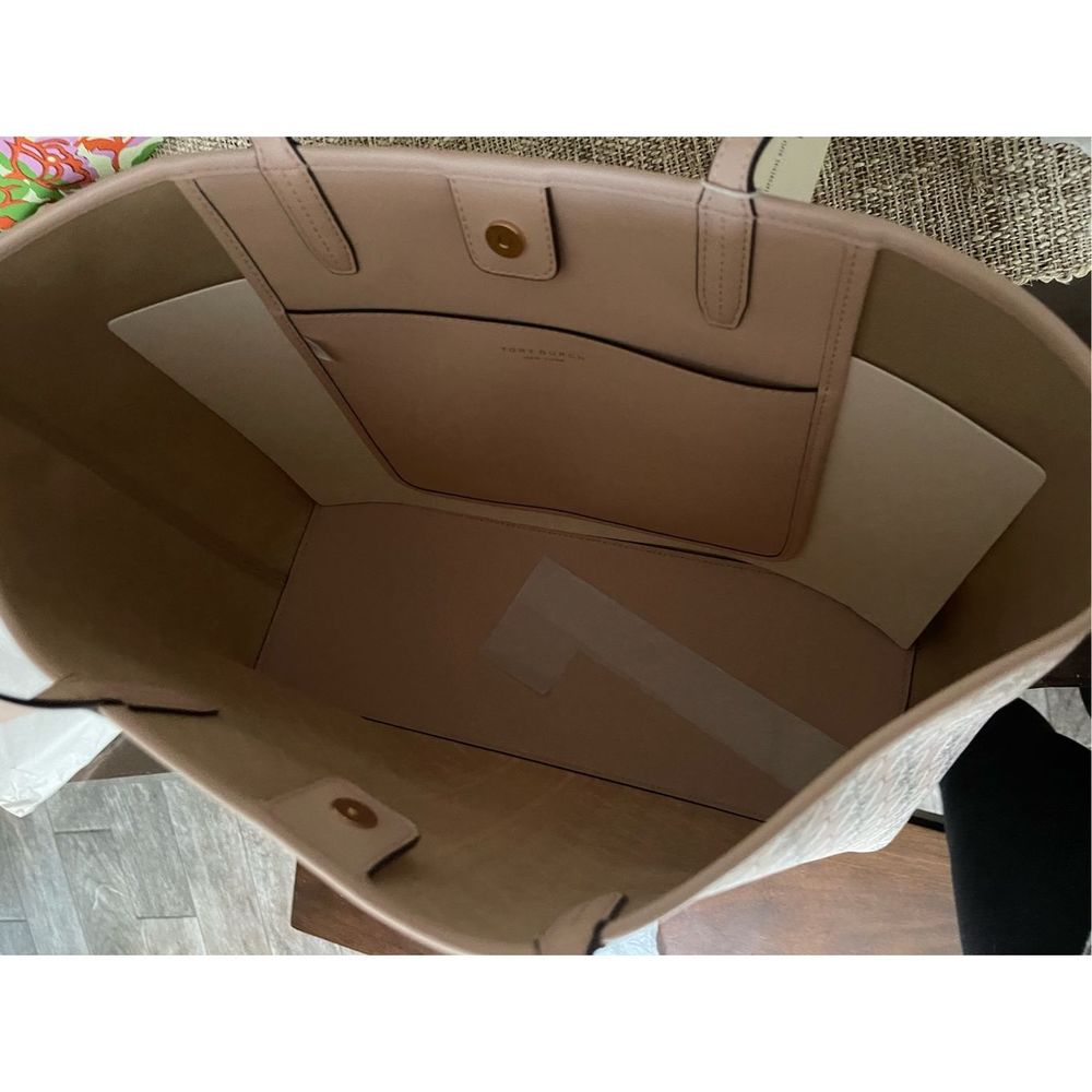 New Tory Burch geo logo monogram pattern allover pink - Picture 9 of 12